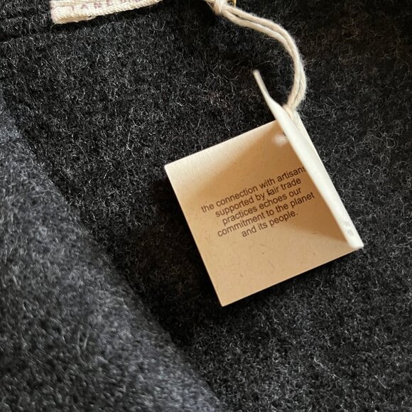 Felted Jacket with Pockets, 18 to 24 months, Tane Organics, 60% alpaca, 40% wool - Picture 8 of 12